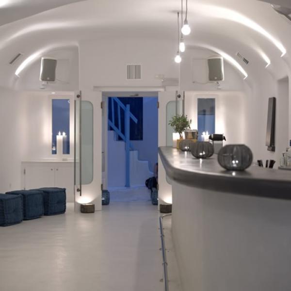 Phos restaurant in Mykonos